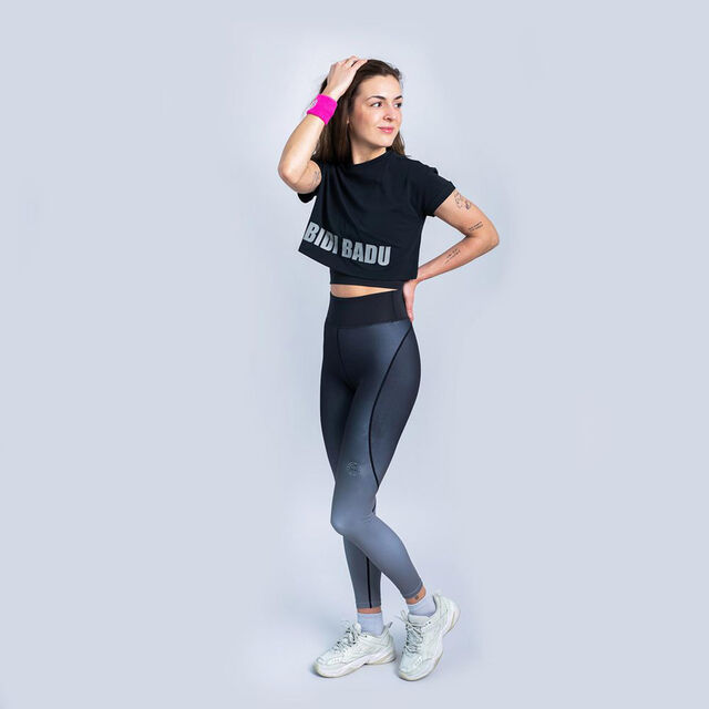 Abdominis Crop Move Tee - black